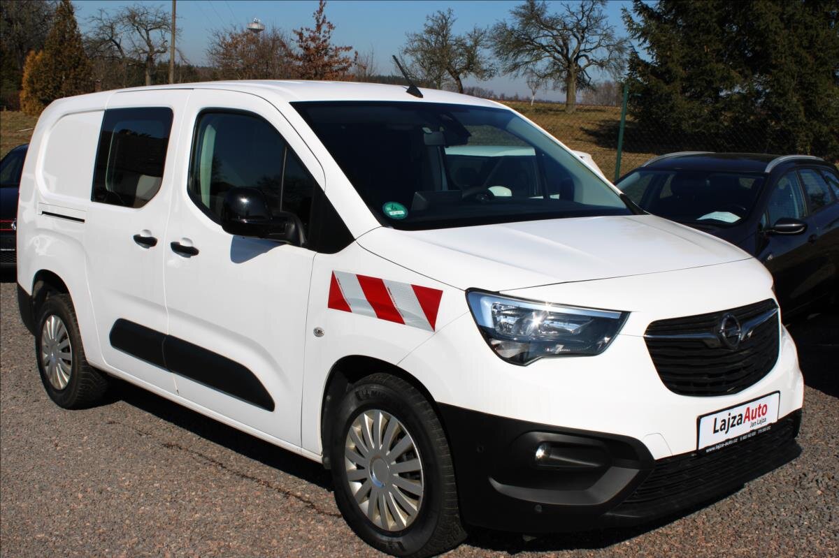 Opel Combo Skříň 1,5 l 96 kw
