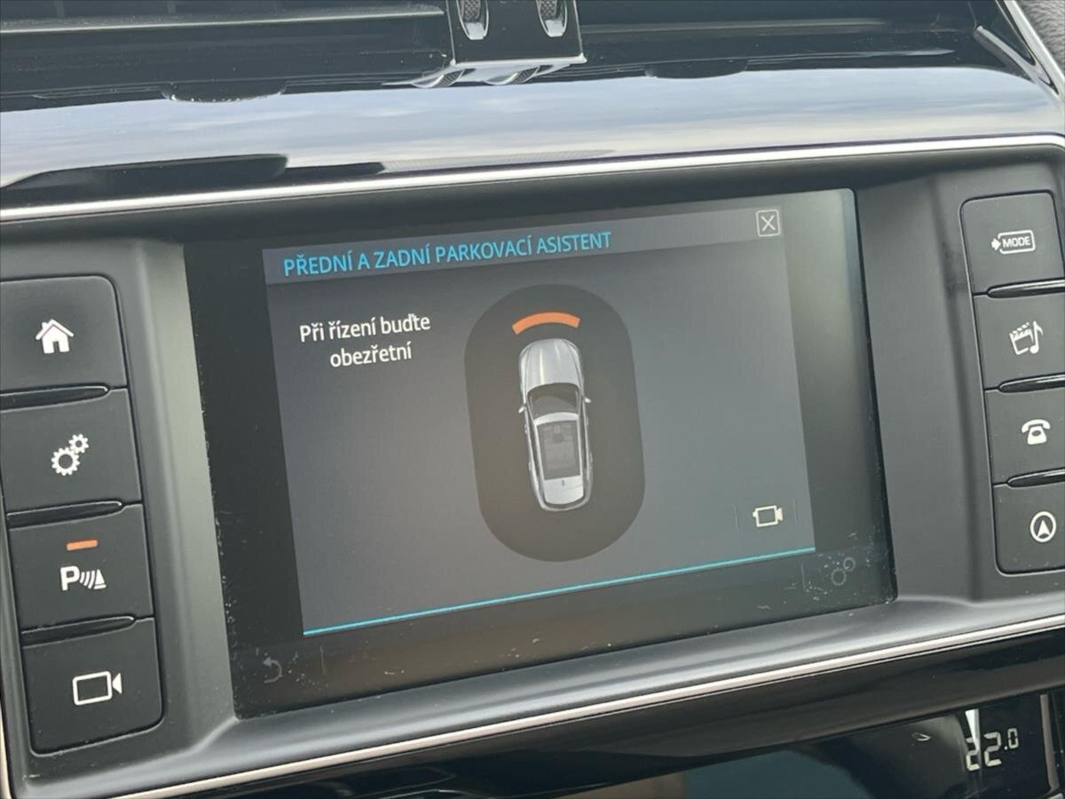 Jaguar F-Pace Kombi 2,0 l 132 kw