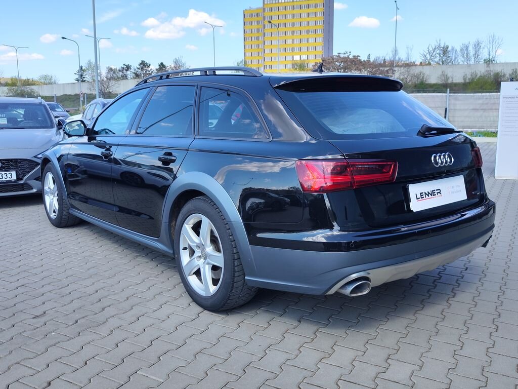 Audi A6 Allroad Kombi 3,0 l 160 kw