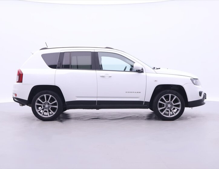 Jeep Compass 8