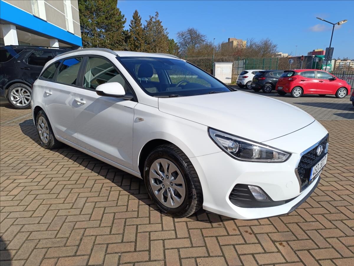 Hyundai i30 Kombi 1,4 l 73 kw