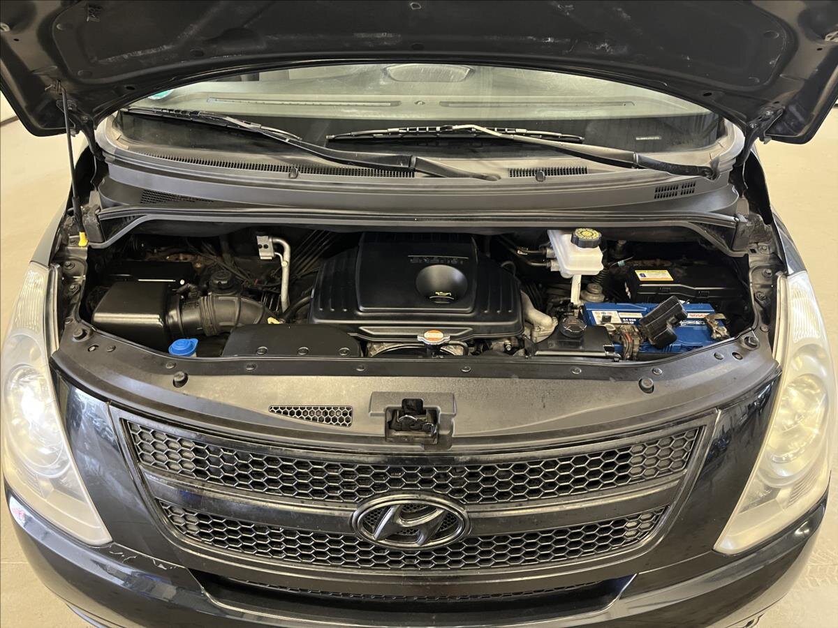 Hyundai H 1 MPV 2,5 l 125 kw