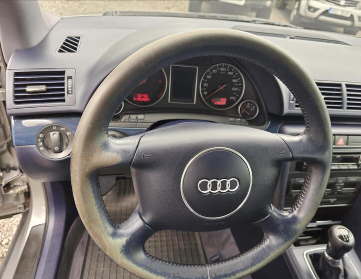 Audi A4 12