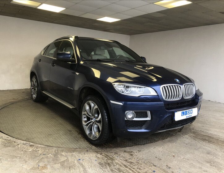 BMW X6 1
