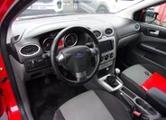 Ford Focus 16