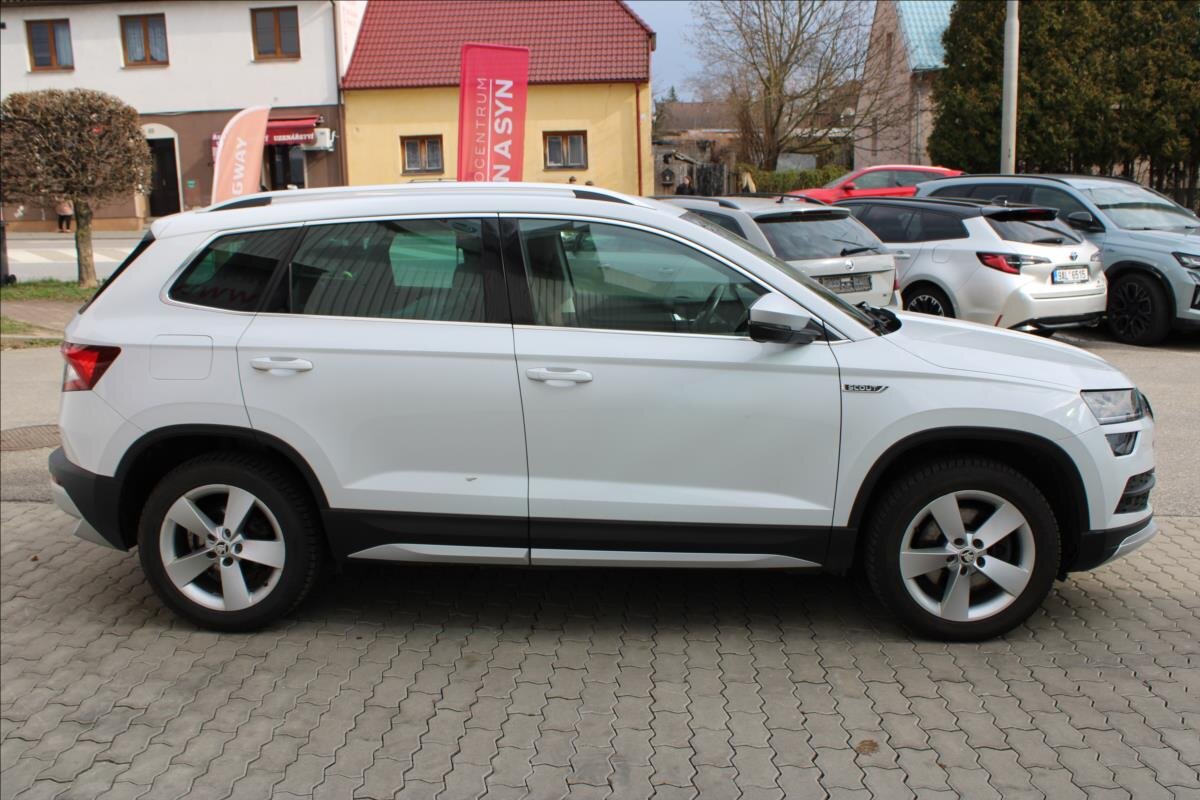 Škoda Karoq SUV / Terénní 2,0 l 140 kw