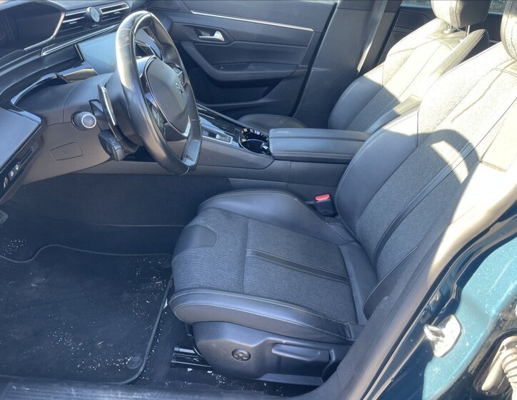 Peugeot 508 Kombi 2,0 l 120 kw