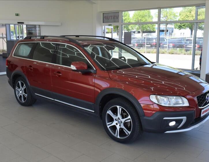 Volvo XC70 3