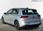 Volkswagen Golf 9