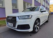 Audi Q7 1