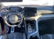 Peugeot 5008 SUV 2,0 l 130 kw