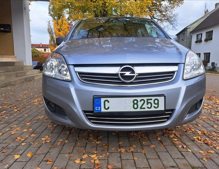 Opel Zafira Kombi 1,7 l 81 kw
