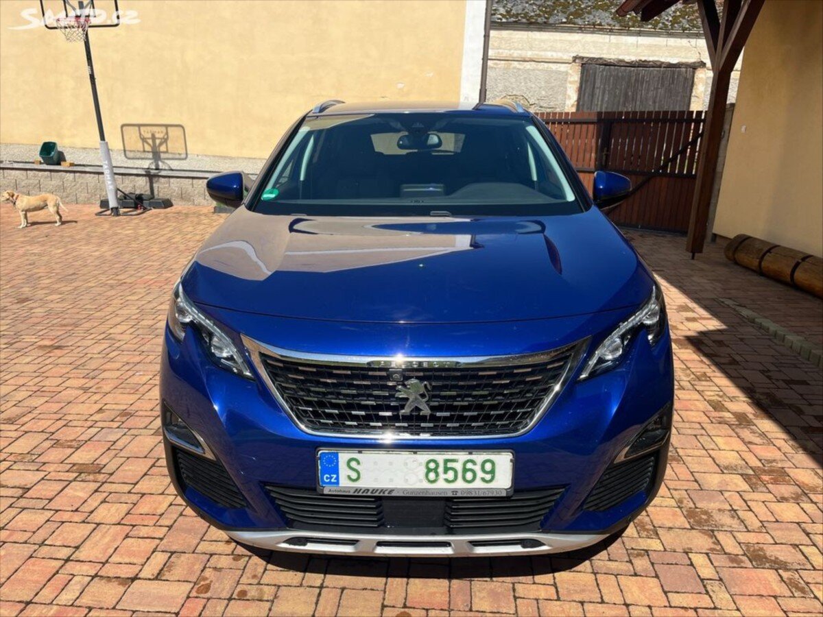 Peugeot 3008 SUV 1,2 l 96 kw