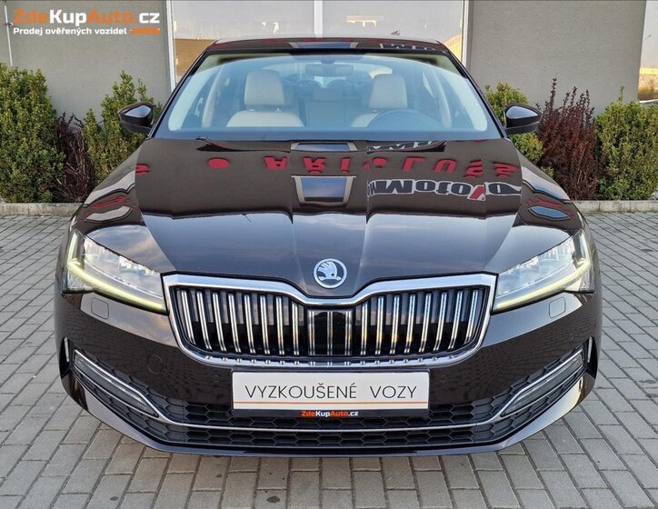 Škoda Superb Liftback 1,5 l 110 kw