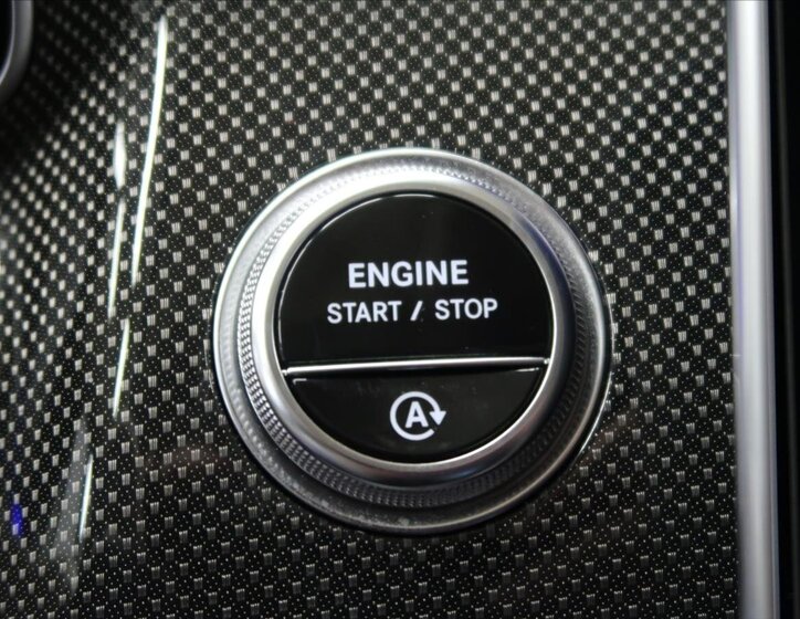 Mercedes-Benz Třídy S Sedan 3,0 l 230 kw