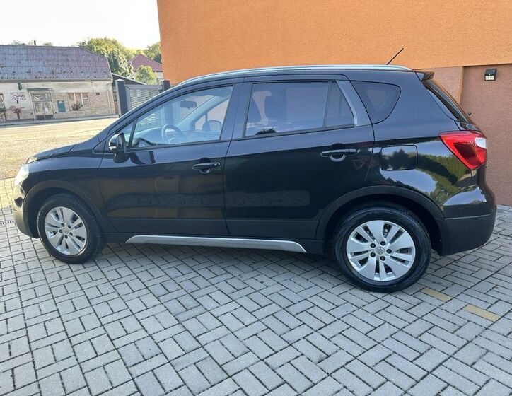 Suzuki SX4 S-Cross 7