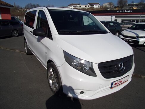 Mercedes-Benz Vito Kombi 2,1 l 120 kw