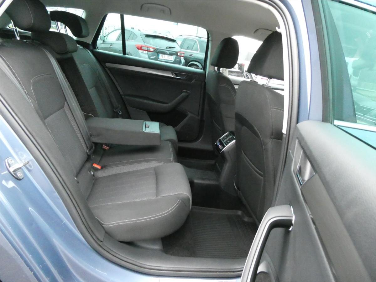 Škoda Superb Kombi 1,4 l 160 kw