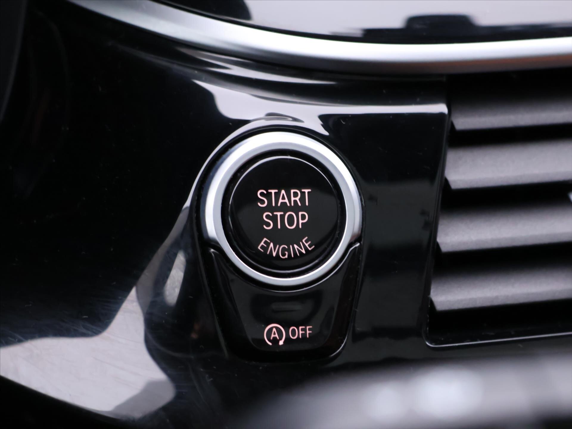 BMW Řada 5 Kombi 2,0 l 120 kw