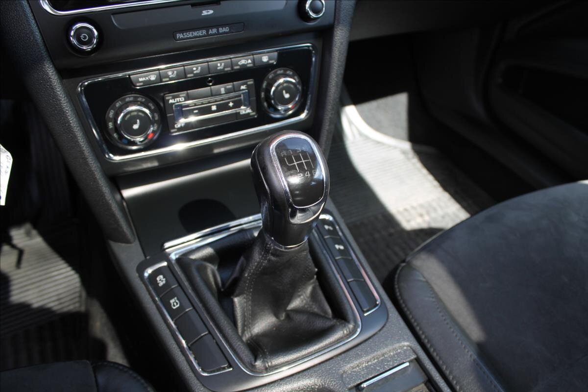 Škoda Superb Kombi 2,0 l 125 kw