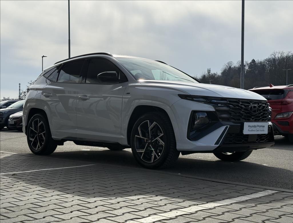Hyundai Tucson SUV / Terénní 1,6 l 185 kw