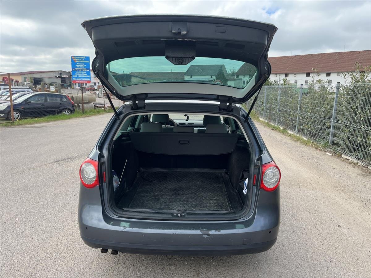 Volkswagen Passat Kombi 1,9 l 77 kw