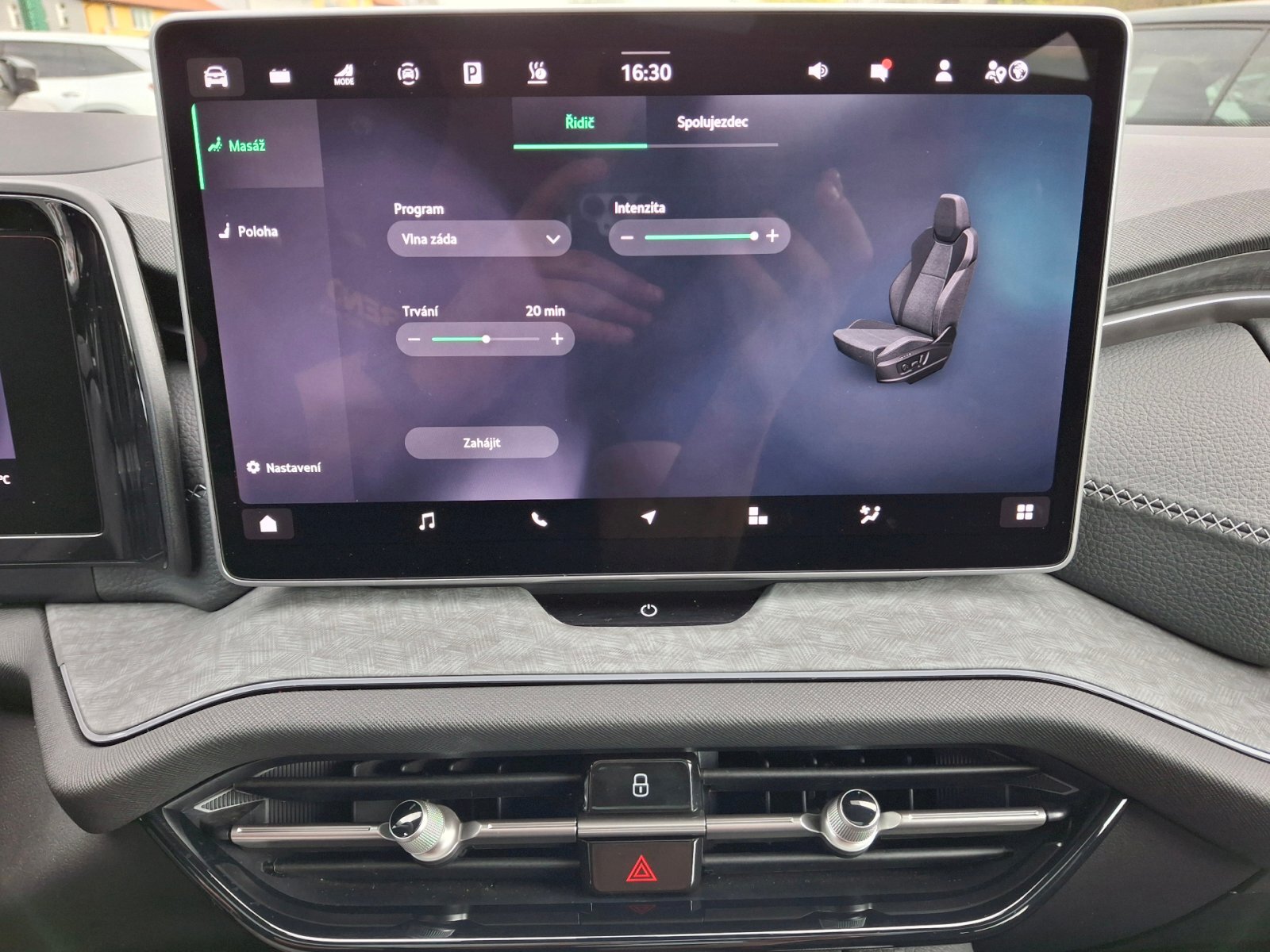 Škoda Kodiaq SUV / Terénní 1,5 l 150 kw