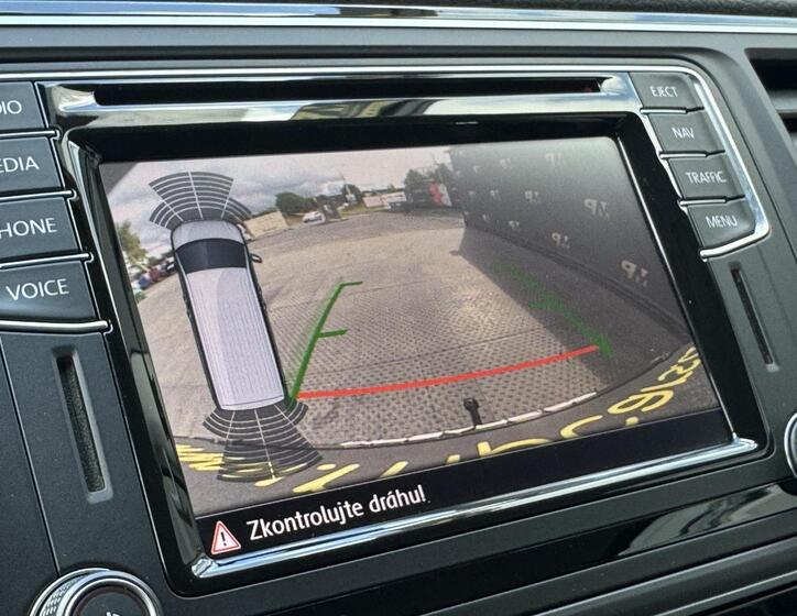 Volkswagen Multivan 33