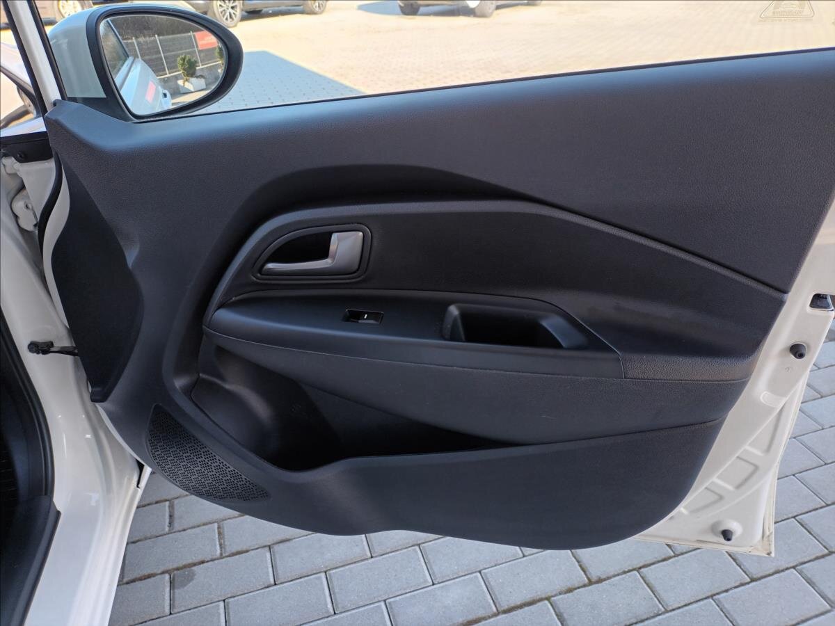 KIA Rio Hatchback 1,2 l 62 kw