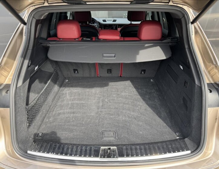 Porsche Cayenne SUV / Terénní 3,0 l 250 kw