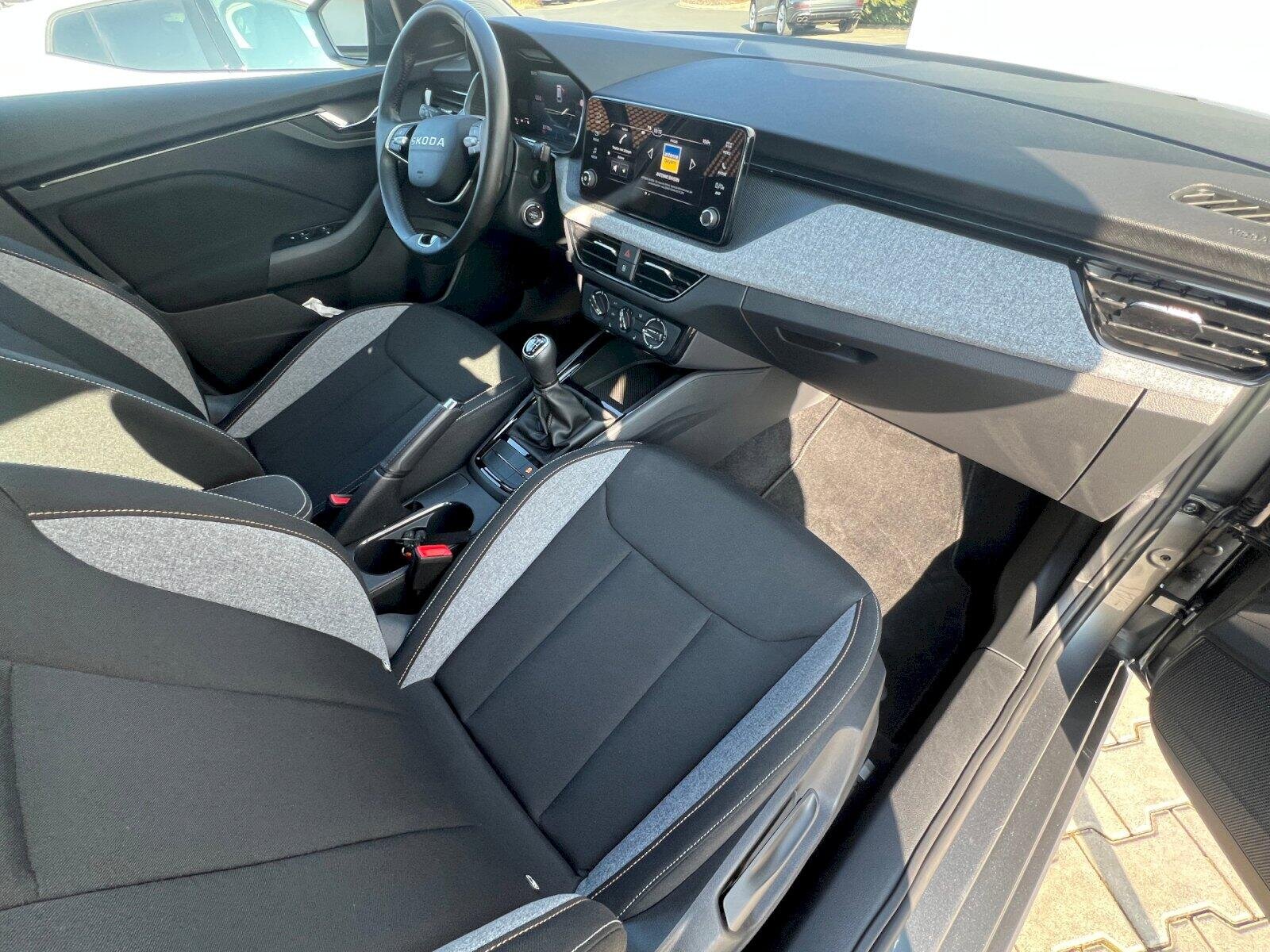 Škoda Scala Hatchback 1,0 l 85 kw