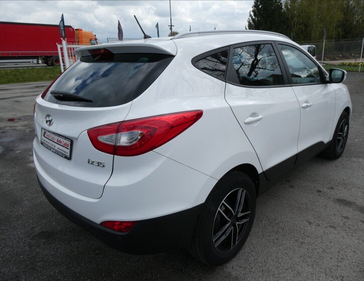 Hyundai ix35 SUV / Terénní 1,6 l 99 kw