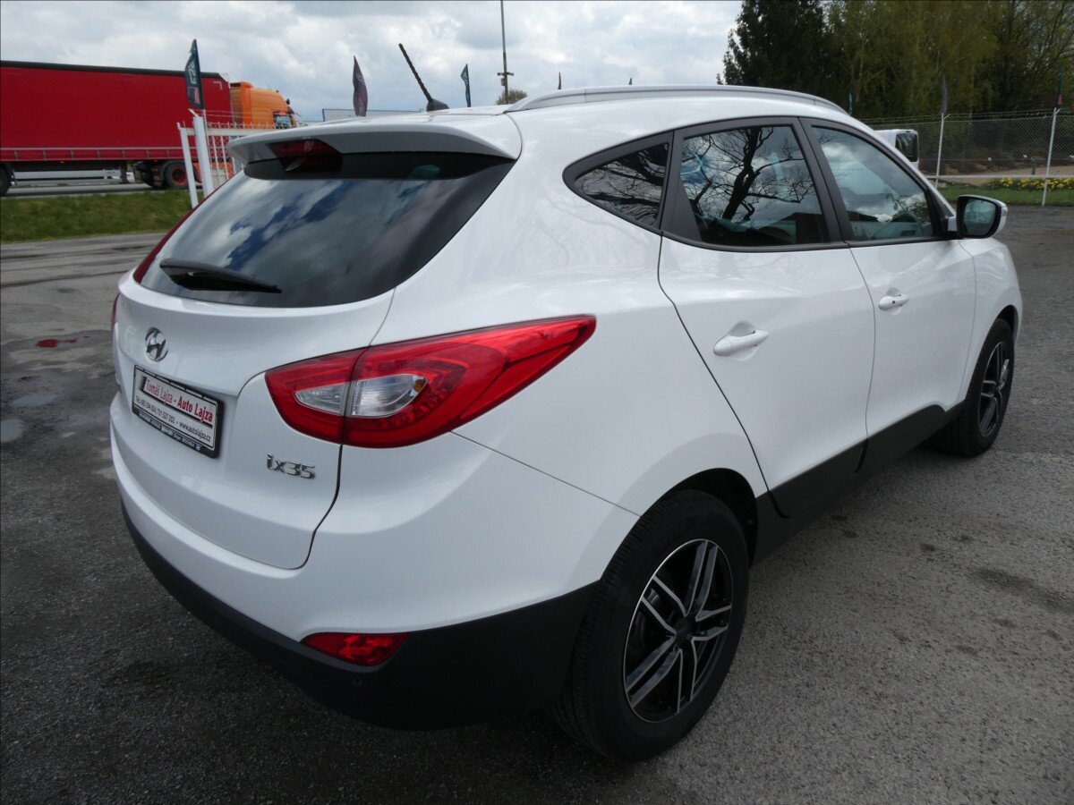Hyundai ix35 SUV / Terénní 1,6 l 99 kw