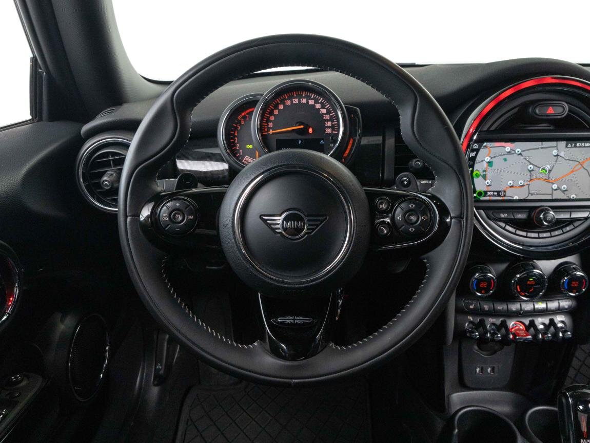 Mini Cooper Hatchback 2,0 l 141 kw