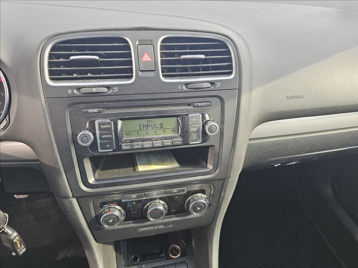 Volkswagen Golf Hatchback 1,4 l 59 kw