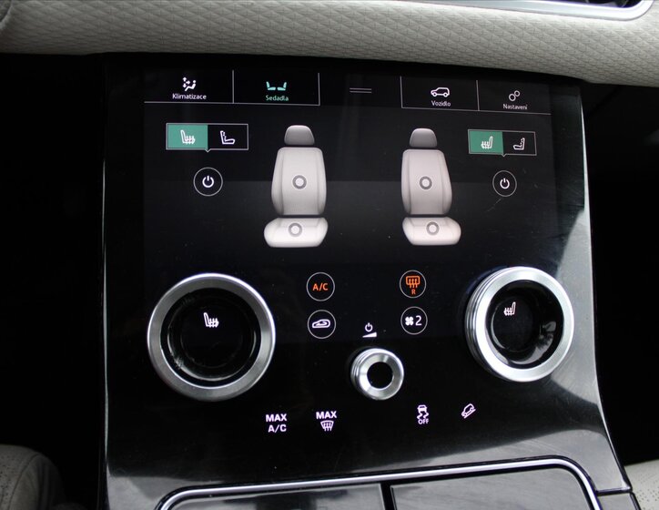 Land Rover Range Rover Velar SUV / Terénní 3,0 l 221 kw