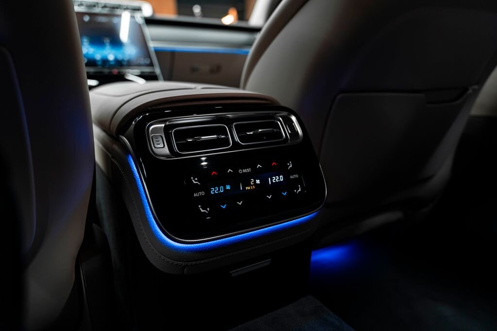 Mercedes-Benz Třídy S Sedan 4,0 l 370 kw