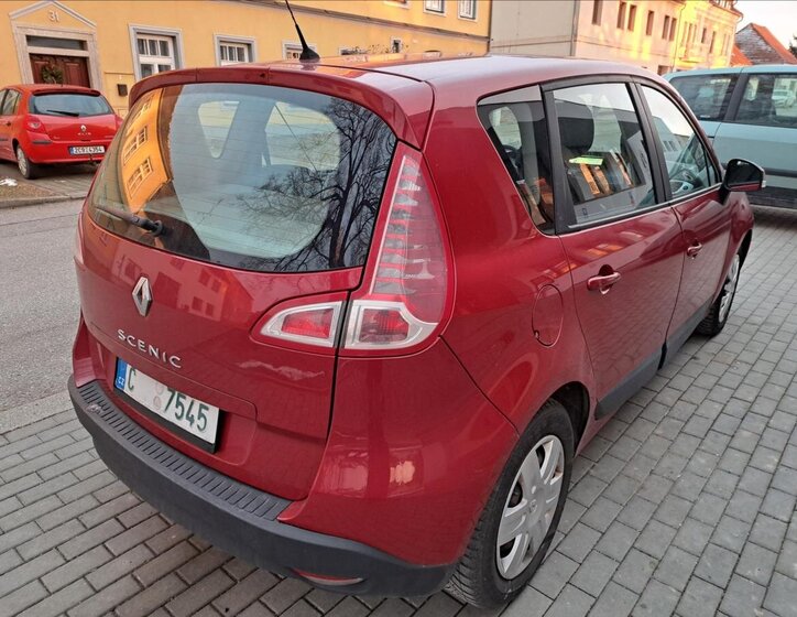 Renault Scénic 10