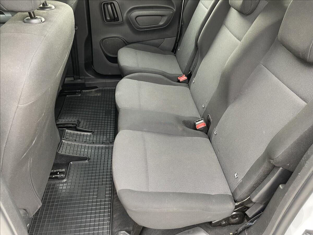 Peugeot Rifter Sedan / Limuzína 1,5 l 75 kw