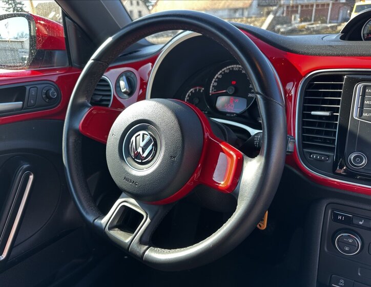 Volkswagen Beetle Hatchback 1,2 l 77 kw