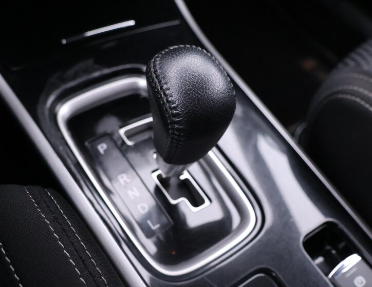 Mitsubishi Outlander 32