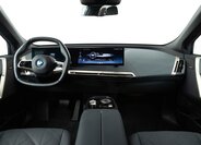 BMW iX 12