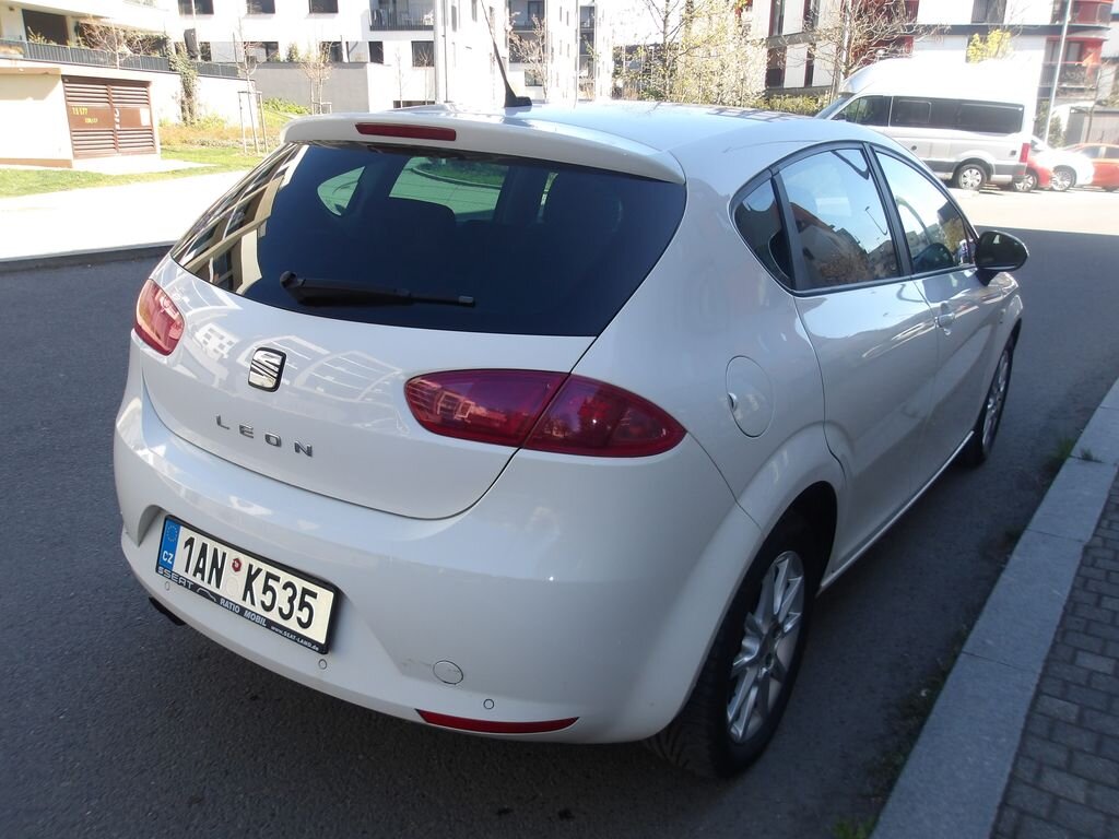 Seat Leon Hatchback 1,4 l 92 kw
