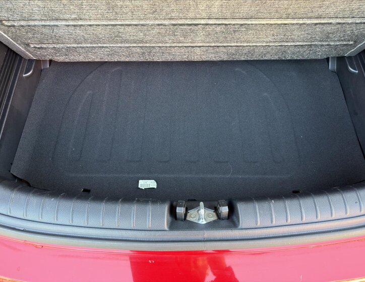 KIA Rio Hatchback 1,4 l 73 kw