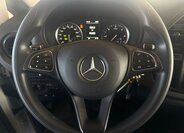 Mercedes-Benz Vito 12