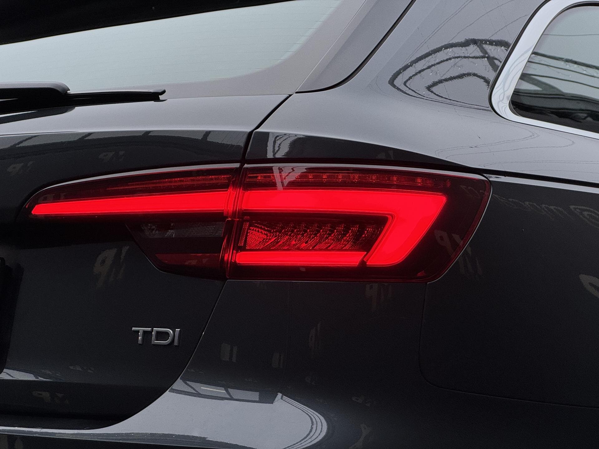 Audi A4 Kombi 2,0 l 140 kw