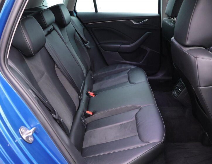 Škoda Kamiq SUV / Terénní 1,5 l 110 kw