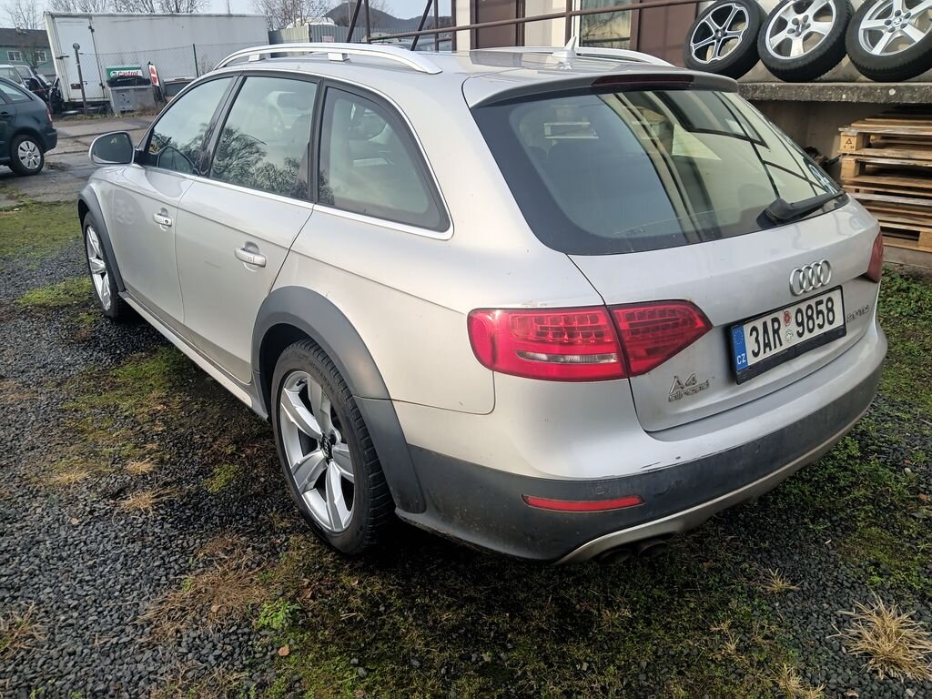 Audi A4 Kombi 2,0 l 125 kw