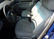 Volkswagen Passat Kombi 1,6 l 74 kw