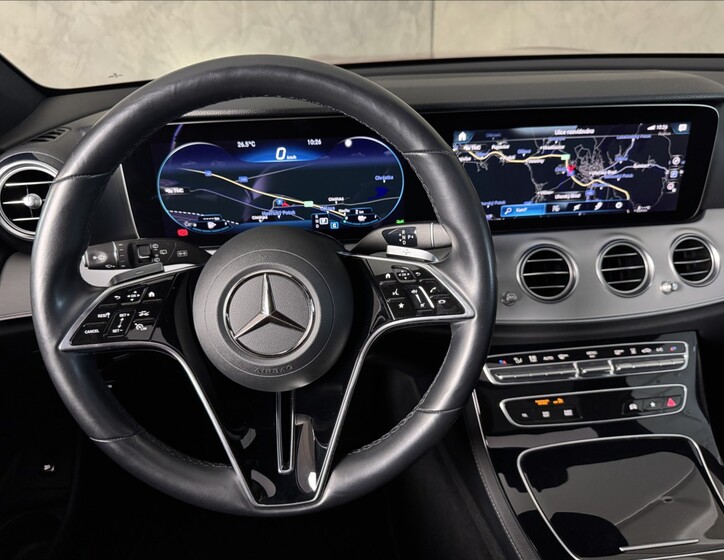 Mercedes-Benz Třídy E 48